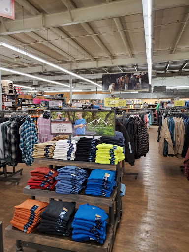 Home Improvement Store «Tractor Supply Co.», reviews and photos, 1550 Whitehall Rd, Muskegon, MI 49445, USA