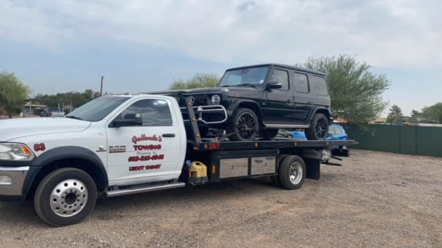 Gallardos Towing Service