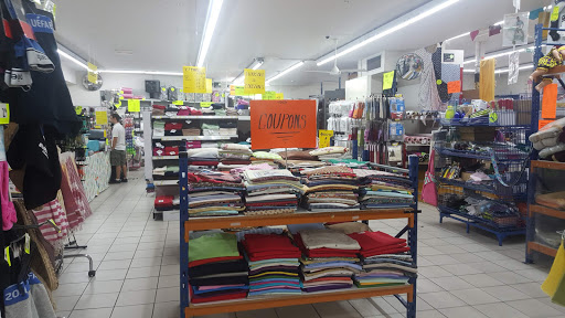 Cheap fabric stores Toulouse