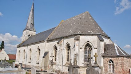 Église catholique Saint-Pierre à Maresquel-Ecquemicourt et son Cimetière