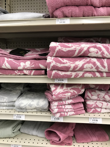 Discount Store «Big Lots», reviews and photos, 21082 Beach Blvd, Huntington Beach, CA 92648, USA