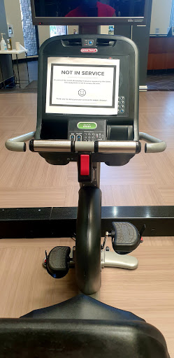 Gym «LA Fitness», reviews and photos, 28211 Newhall Ranch Rd, Valencia, CA 91355, USA