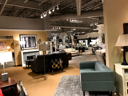 Furniture Store «HOM Furniture», reviews and photos, 17055 Kenyon Ave, Lakeville, MN 55044, USA