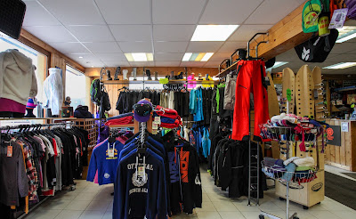 Netski. SNOW SHOP DES ETOILES La Foux d'Allos à Allos