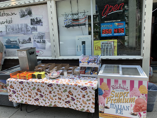 Grocery Store «Appletown Market», reviews and photos, 9 Main St, Sterling, MA 01564, USA