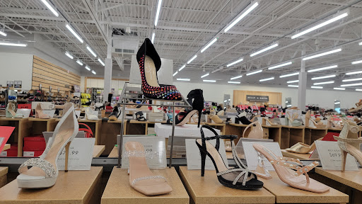Shoe Store «DSW Designer Shoe Warehouse», reviews and photos, 12922 Middlebrook Road, Germantown, MD 20874, USA