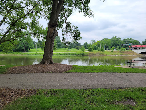 Park «Montgomery Park», reviews and photos, 301 N River St, Montgomery, IL 60538, USA