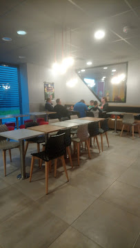 Atmosphère du Restaurant KFC Evreux - n°8