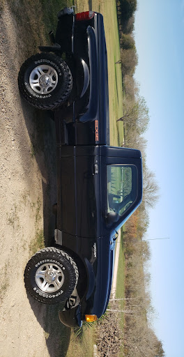 Tire Shop «Firestone Complete Auto Care», reviews and photos, 301 S Colorado St, Lockhart, TX 78644, USA