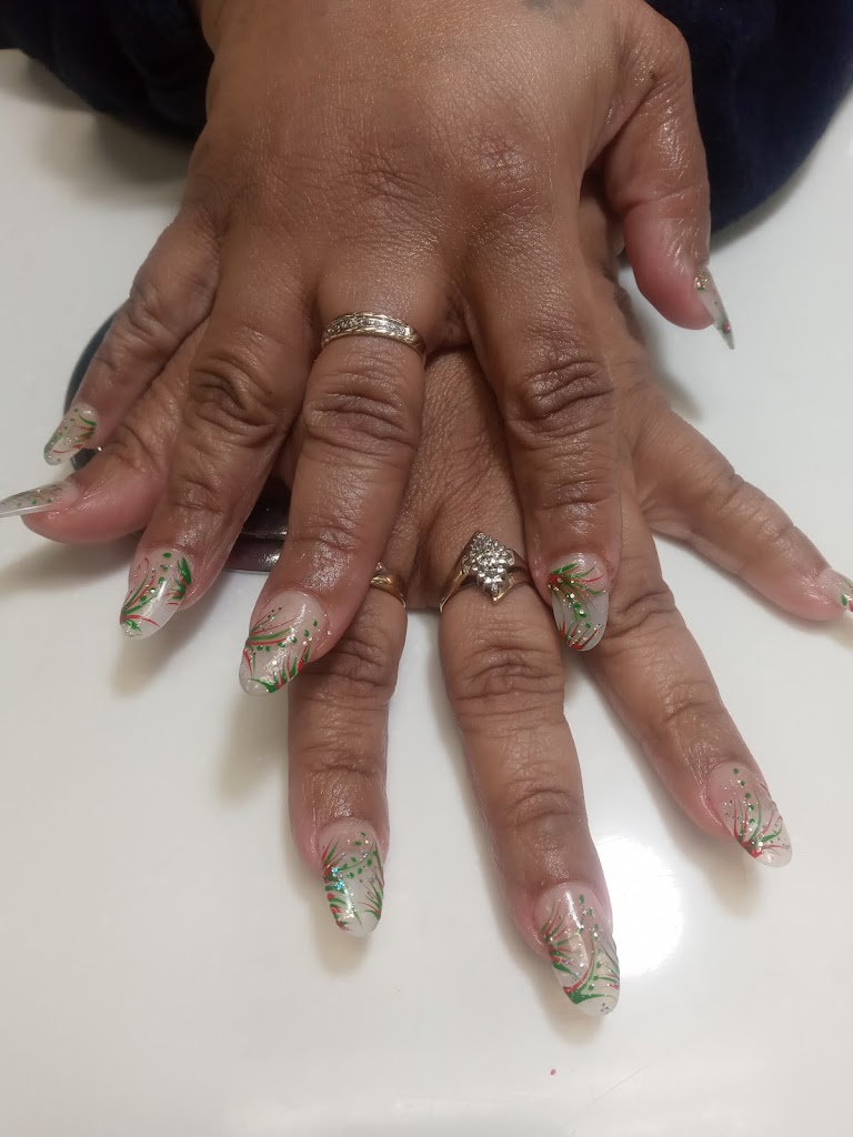 Michelle's Nails 60628