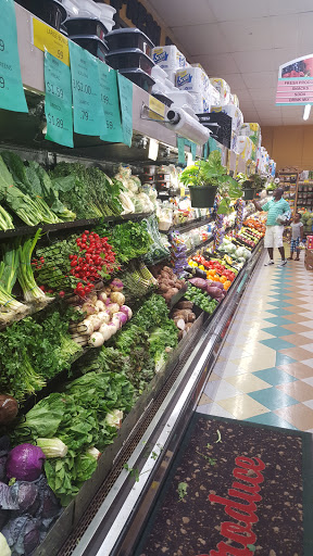 Grocery Store «Bravo Supermarkets», reviews and photos, 32-11 Beach Channel Dr, Far Rockaway, NY 11691, USA