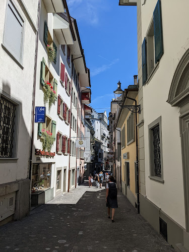 Rezensionen über Altstadt Schuhmacherei Bissig in Luzern - Schuhgeschäft