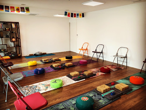 Centre de yoga Studio PHY Gratentour
