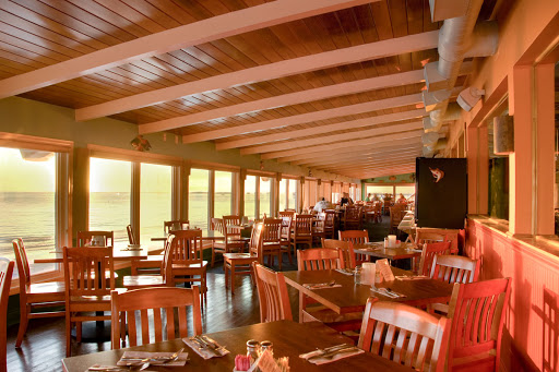 Seafood Restaurant «Gulfshore Grill and The Cottage Beach Bar», reviews and photos, 1250 Estero Blvd, Fort Myers Beach, FL 33931, USA