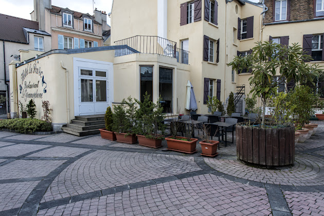 Extérieur hôtels Hôtel Le Parc 78160 Marly-le-Roi