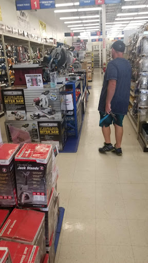 Hardware Store «Harbor Freight Tools», reviews and photos, 151 12th Ave SE STE 160, Norman, OK 73071, USA