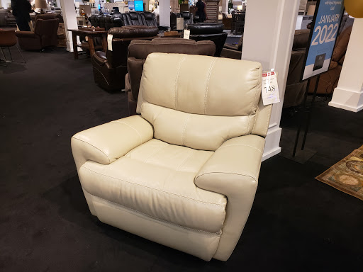 Furniture Store «Mor Furniture for Less», reviews and photos, 1100 N Hayden Meadows Dr, Portland, OR 97217, USA