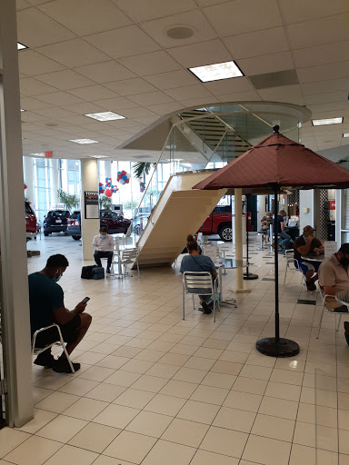 Toyota Dealer «Fred Haas Toyota World», reviews and photos, 20400 Interstate 45, Spring, TX 77373, USA