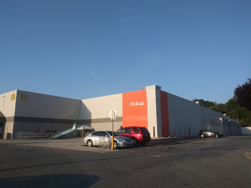 Department Store «Walmart Supercenter», reviews and photos, 121 W Elmsley Dr, Greensboro, NC 27406, USA