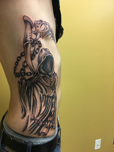 Explore eternal tattoo ideas, creative tattoo ideas in Warner Robins, available at Untold Pain Tattoo Studio