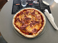 Pepperoni du Pizzas à emporter Au Pied d'Aye à Bonne - n°1