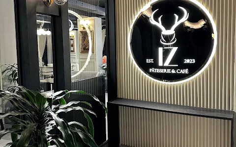 IZ pâtisserie and café image