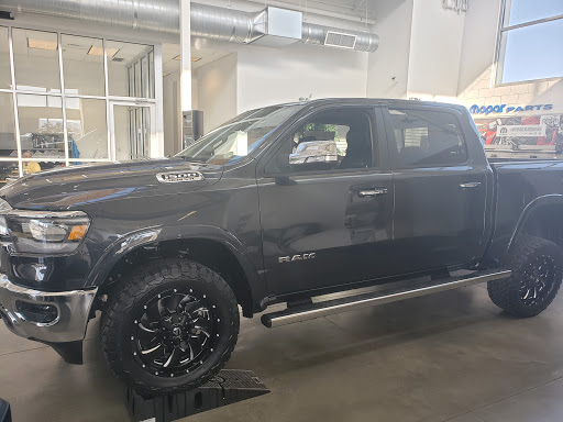 Car Dealer «Medved Chrysler Dodge Jeep Ram», reviews and photos, 1520 S Wilcox St, Castle Rock, CO 80104, USA