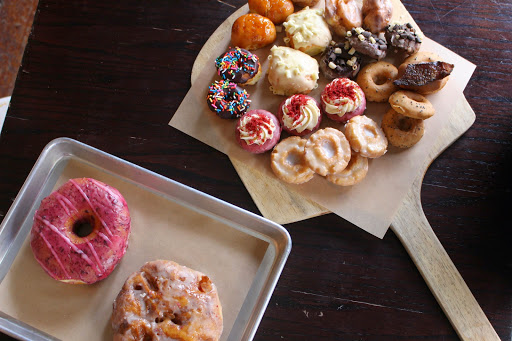 Donut Shop «Glazed and Infused», reviews and photos, 939 W Armitage Ave, Chicago, IL 60614, USA