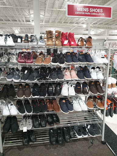 Clothing Store «Burlington Coat Factory», reviews and photos, 6200 Greenbelt Rd, Greenbelt, MD 20770, USA