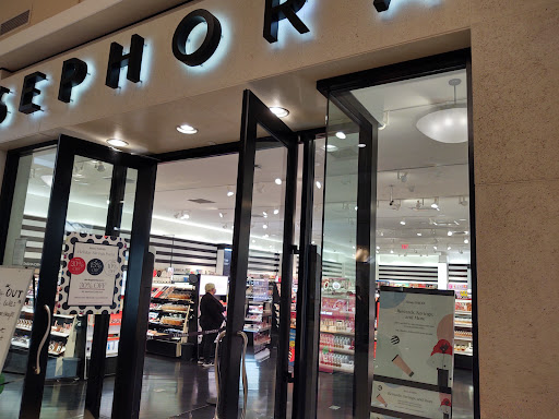 Sephora, 1251 U.S. 31 N, Greenwood, IN 46142, USA, 