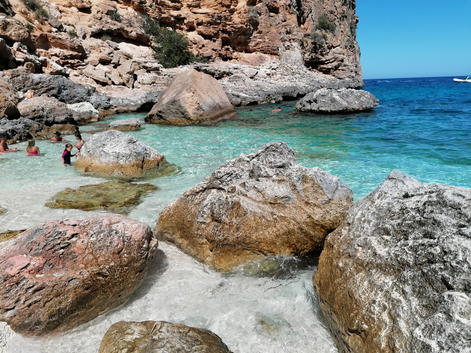 Foto van Spiaggia di Bilariccoro gelegen in een natuurlijk gebied