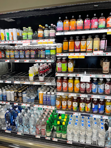 Grocery Store «Whole Foods Market», reviews and photos, 340 N Main St, West Hartford, CT 06117, USA