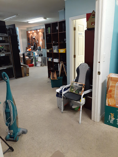 Thrift Store «Habitat For Humanity Thrift Store», reviews and photos, 1635 N Old Dixie Hwy, Jupiter, FL 33469, USA