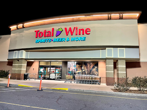 Wine Store «Total Wine & More», reviews and photos, 1480 Pleasant Valley Rd, Manchester, CT 06042, USA