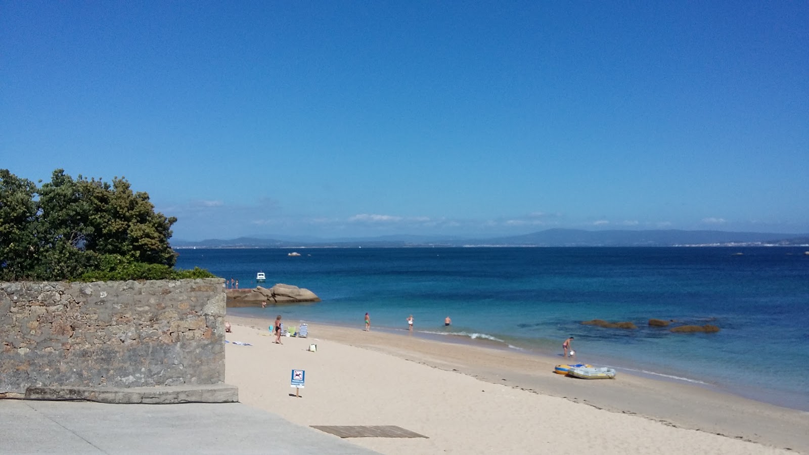 Foto de Mosqueiros beach área de servicios