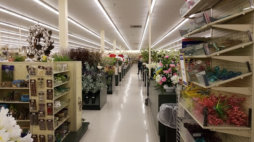 Craft Store «Hobby Lobby», reviews and photos, 4033 Veterans Memorial Pkwy, St Peters, MO 63376, USA