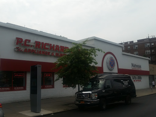 Appliance Store «P.C. Richard & Son», reviews and photos, 113-14 Queens Blvd, Forest Hills, NY 11375, USA