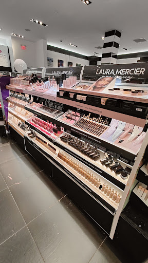 Cosmetics Store «SEPHORA», reviews and photos, 400 Commons Way #141, Bridgewater, NJ 08807, USA