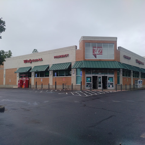 Walgreens by null