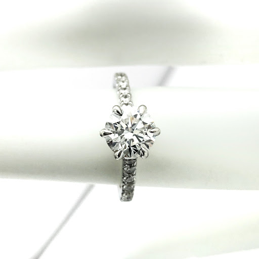 Pawn Shop «Sterling & Knight Jewelry & Pawn», reviews and photos, 244 E Ogden Ave #114, Hinsdale, IL 60521, USA