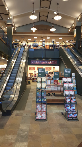 Book Store «Barnes & Noble», reviews and photos, 102 Dorset St, South Burlington, VT 05403, USA