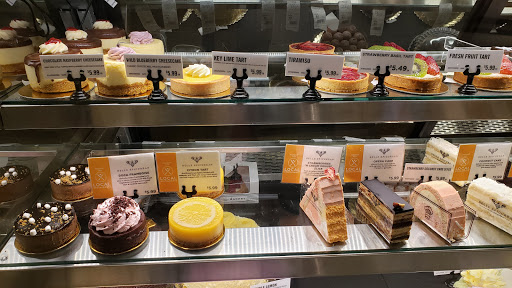 Gourmet Grocery Store «Metropolitan Market Magnolia», reviews and photos, 3830 34th Ave W, Seattle, WA 98199, USA