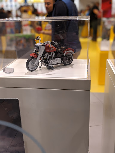 Toy Store «The LEGO Store», reviews and photos, 2855 Stevens Creek Blvd, Santa Clara, CA 95050, USA