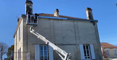Monpoux Couvreur Rezé Zingueur Spécialiste de la couverture Ardoise 44 à Rezé