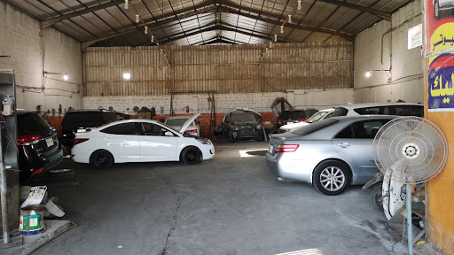 ورشة أمواج الخليج لصيانة السيارات 