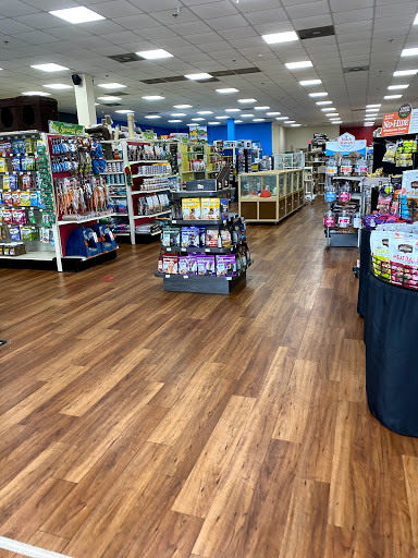Pet Supply Store «Pet Supermarket», reviews and photos, 265 Tom Hill Sr Blvd, Macon, GA 31210, USA