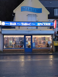 Photos du propriétaire du Café BAR - TABAC - EPICERIE - Face à la mer à Plestin-les-Grèves - n°11