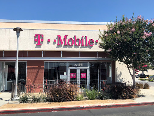 Cell Phone Store «T-Mobile», reviews and photos, 21710 Valley Blvd, Walnut, CA 91789, USA