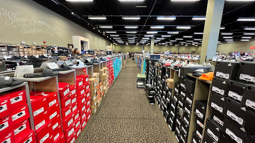 Shoe Store «DSW Designer Shoe Warehouse», reviews and photos, 2571 W Osceola Pkwy, Kissimmee, FL 34741, USA