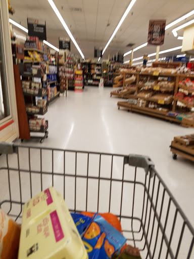 Grocery Store «Food Lion», reviews and photos, 250 W Mills St Unit 5, Columbus, NC 28722, USA